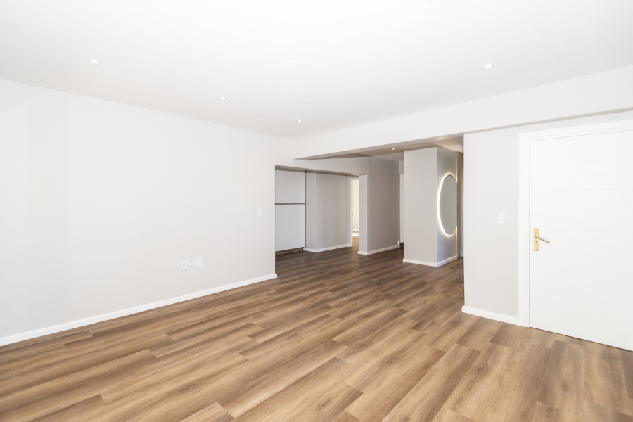 3 Bedroom Property for Sale in Country Club Western Cape